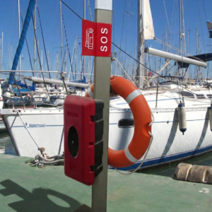 Linea SOS emergency pedestal